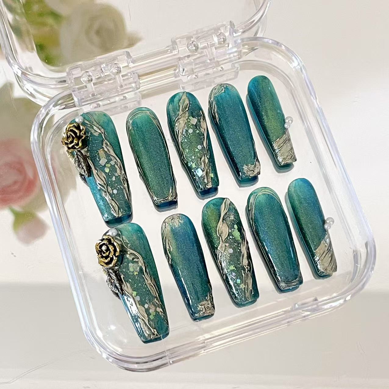 Press on Magic Nails Roses Precipitation 10pcs Handmade Durable Shining Design