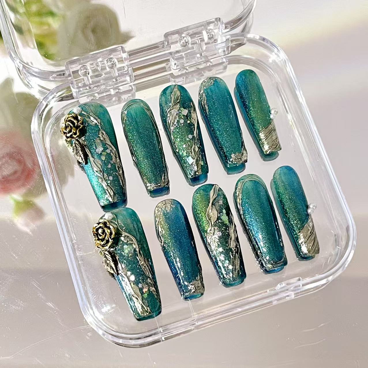 Press on Magic Nails Roses Precipitation 10pcs Handmade Durable Shining Design